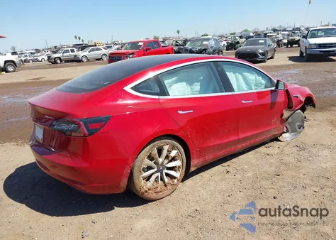 2018 Tesla Model 3 from USA, damaged, VIN 5YJ3E1EA3JF163654